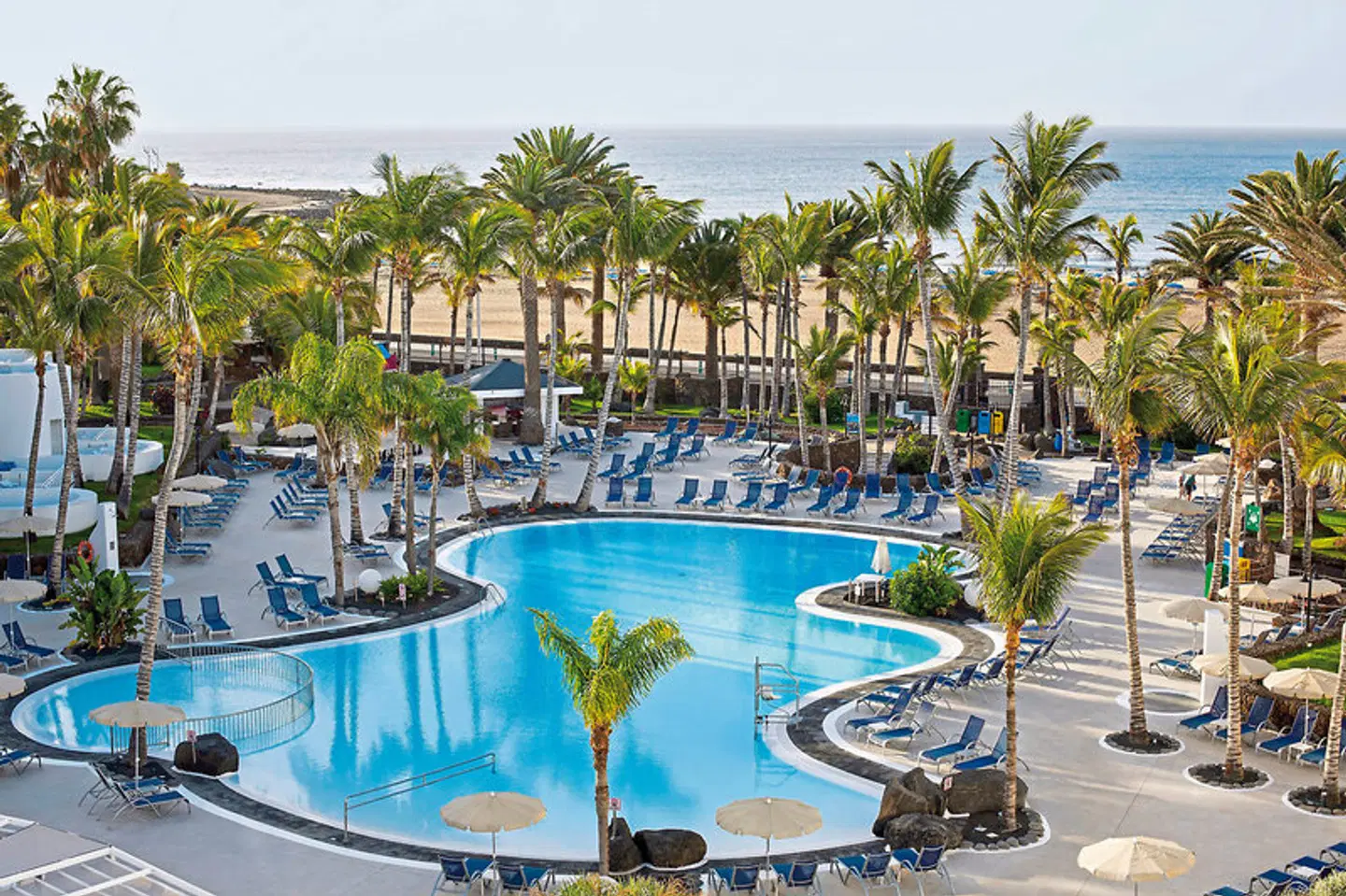 Hipotels La Geria OUTDOOR_POOL
