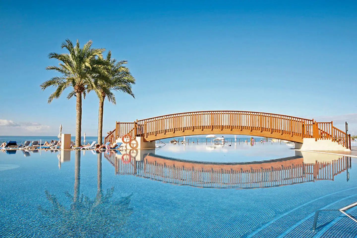Bahia Principe Explore Costa Adeje OUTDOOR_POOL