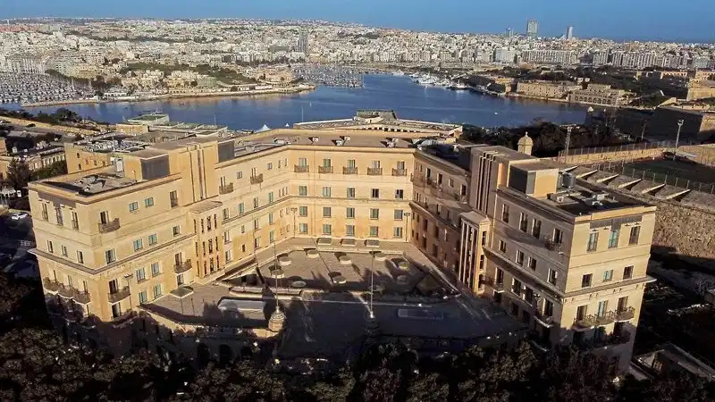 The Phoenicia Hotel – Hotelfoto