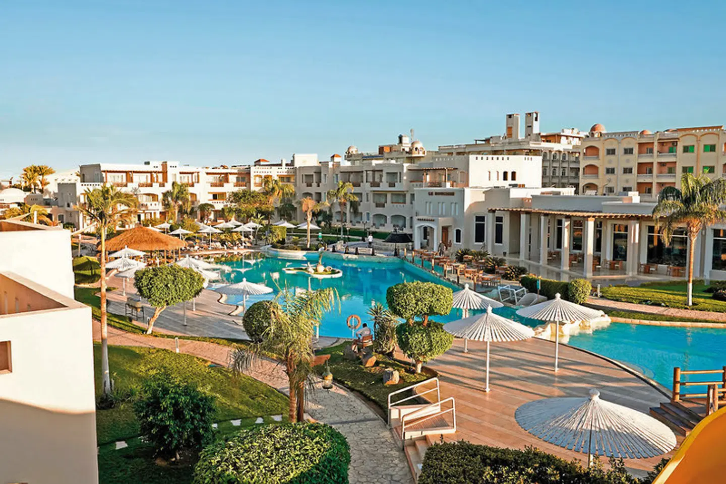 JAZ Casa Del Mar Resort EXTERIOR