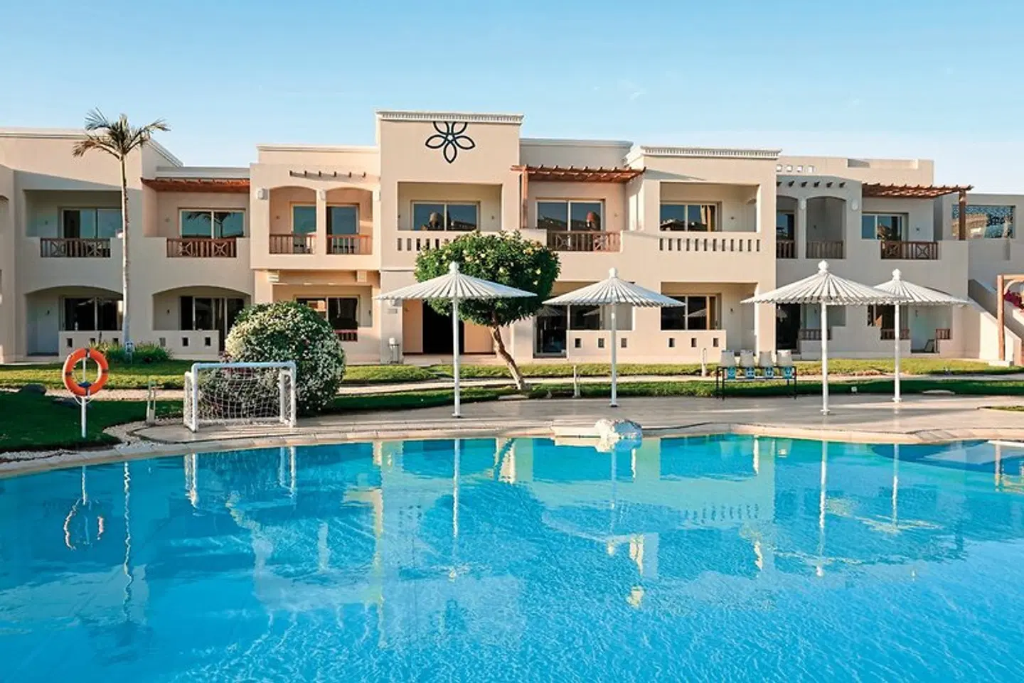 JAZ Casa Del Mar Resort OUTDOOR_POOL