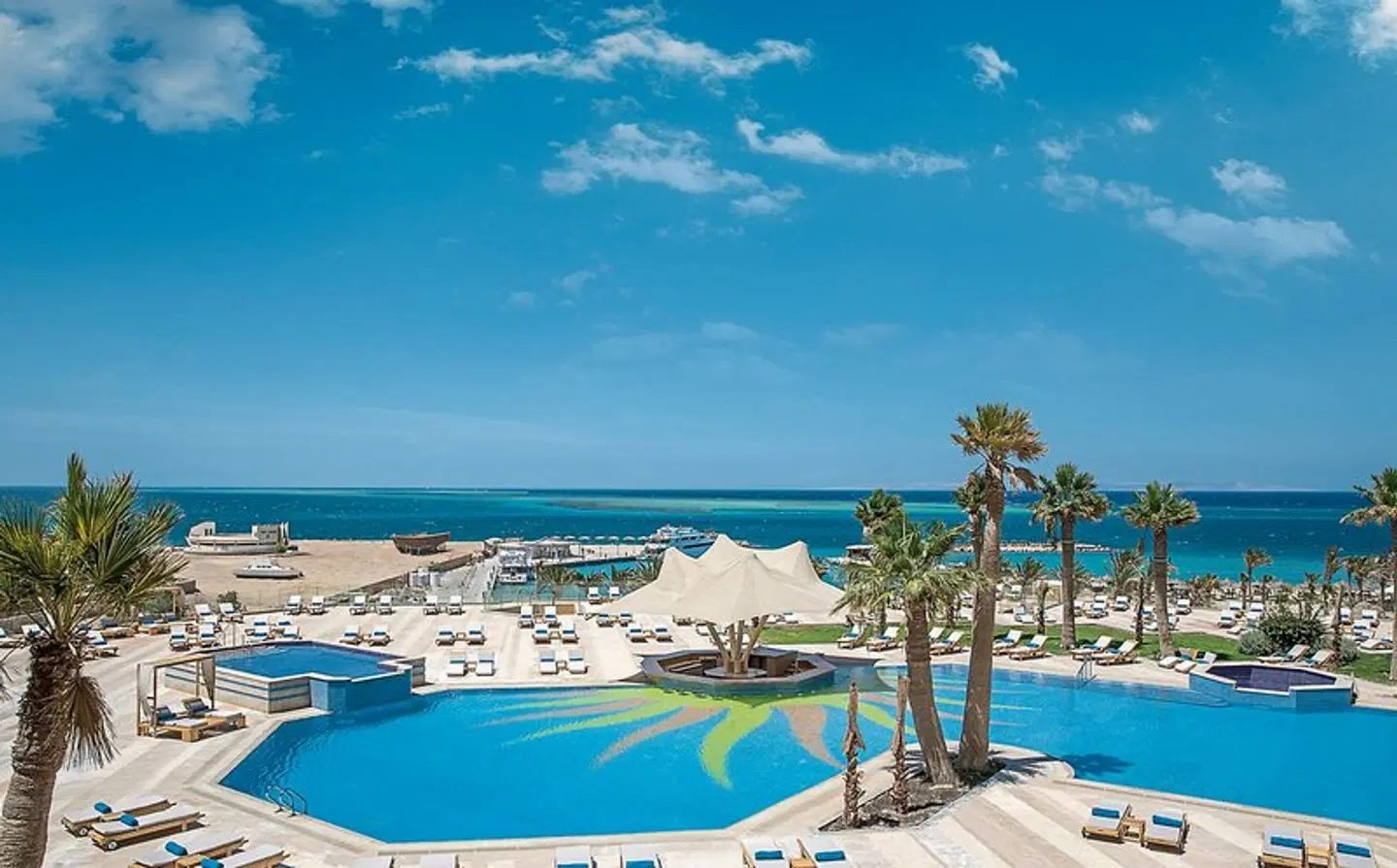 Hilton Hurghada Plaza OUTDOOR_POOL