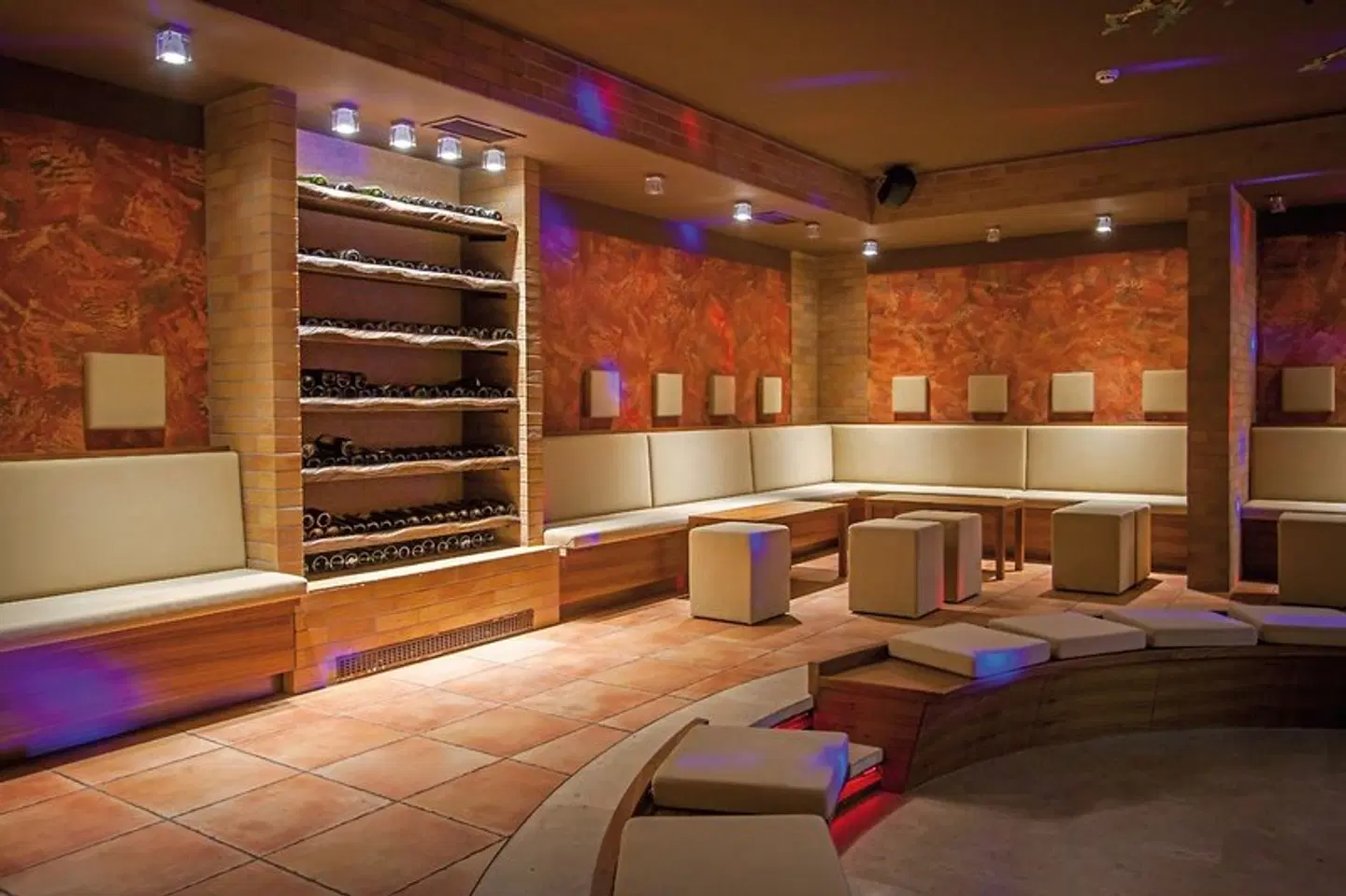 Spik Bar