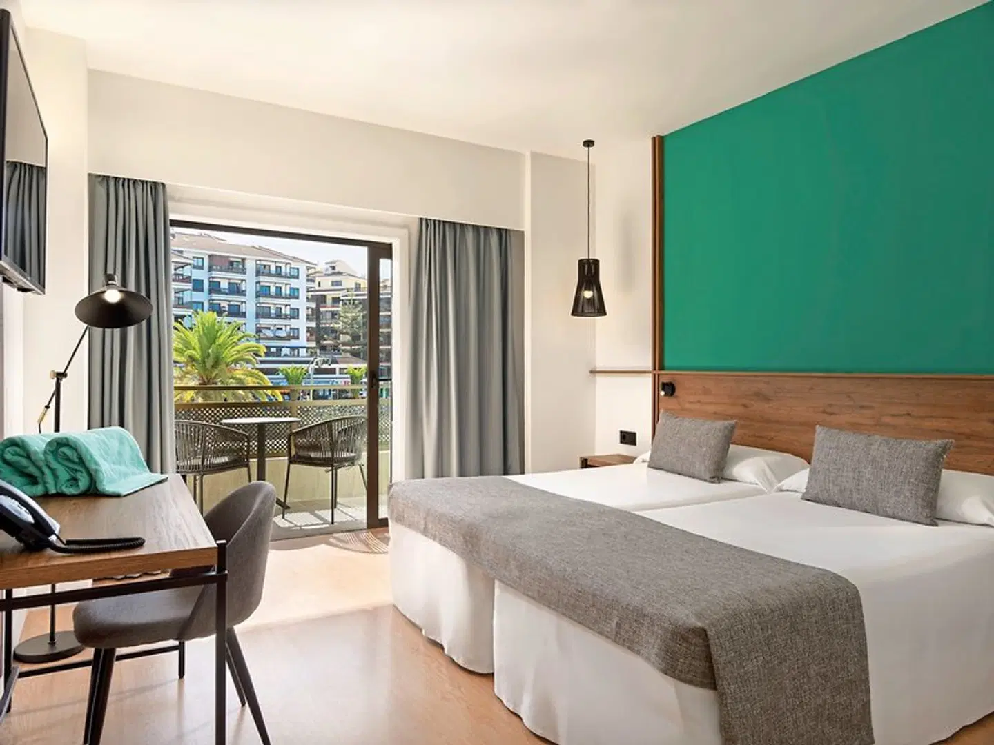 FERGUS Puerto de la Cruz ROOM_EXAMPLE