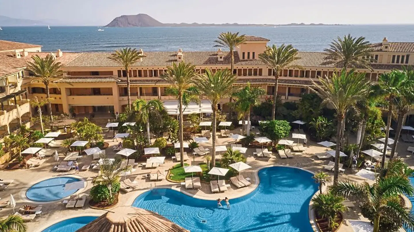 Secrets Bahía Real Resort & Spa OUTDOOR_POOL