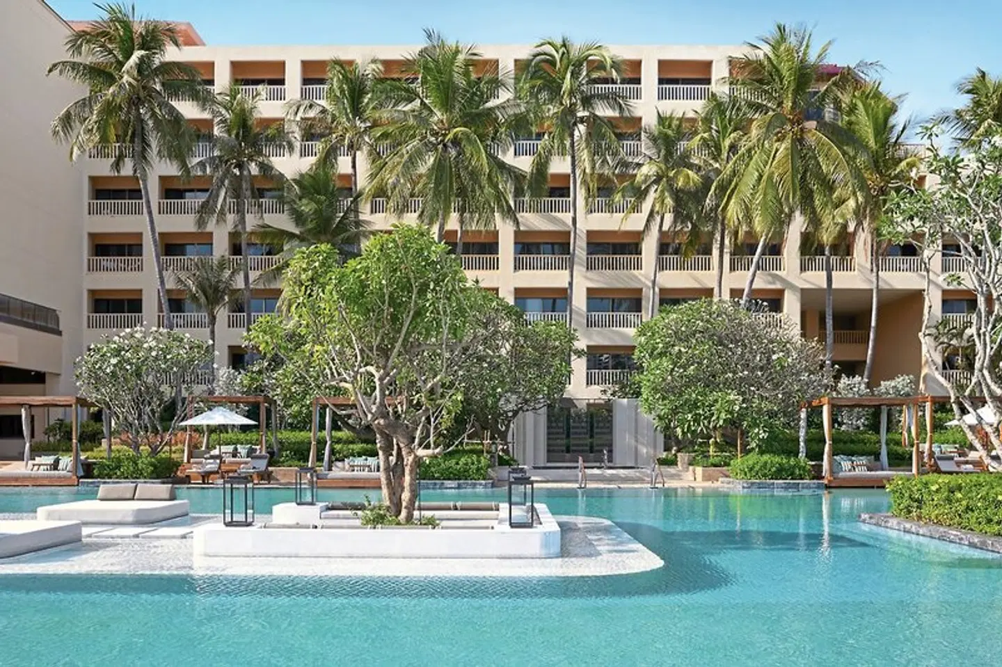 Dusit Thani Hua Hin OUTDOOR_POOL