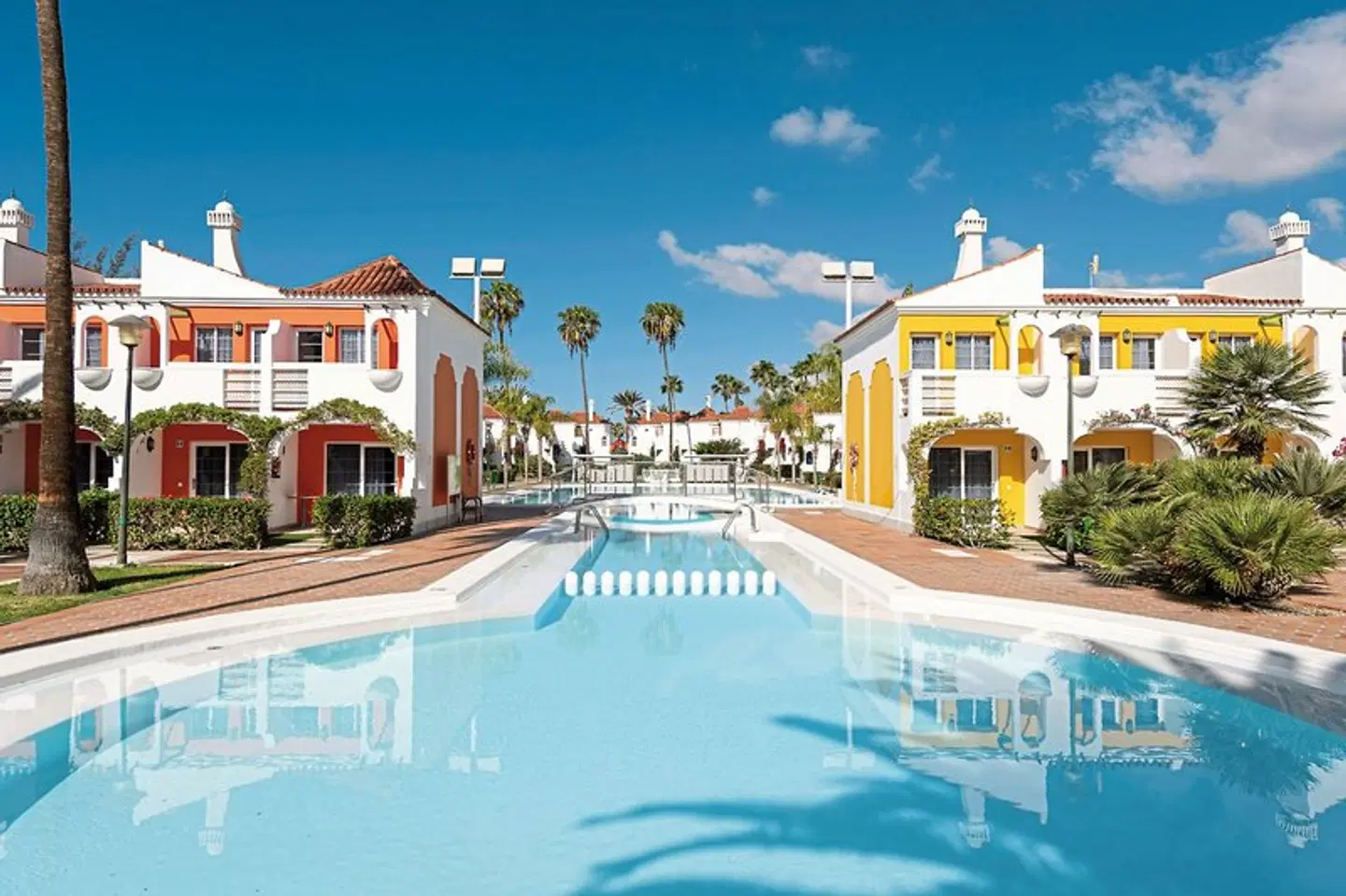 Cordial Green Golf OUTDOOR_POOL