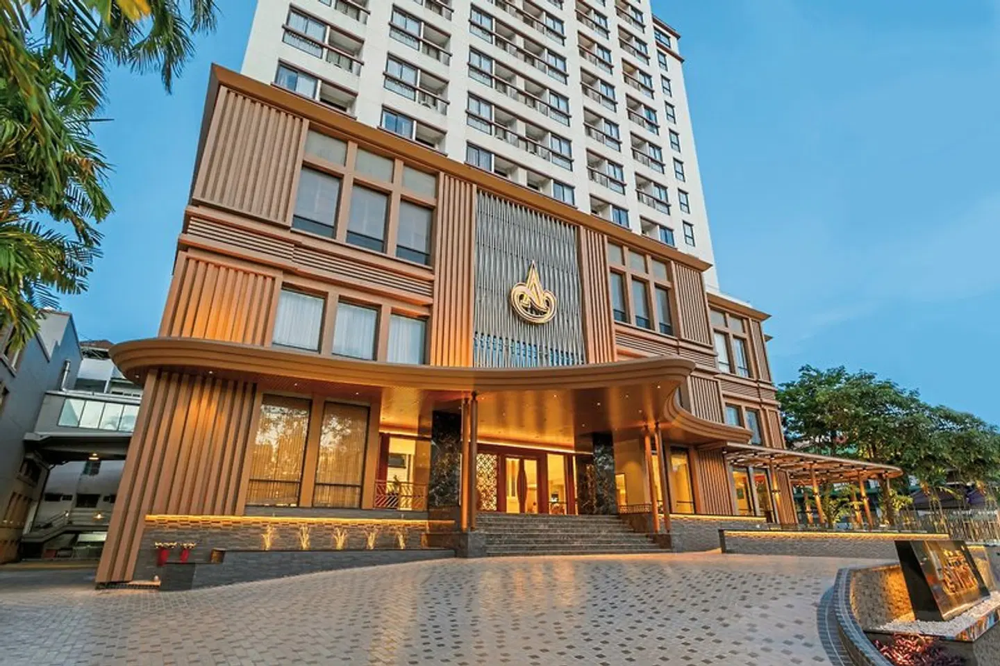 Amora Tapae Hotel Chiang Mai EXTERIOR