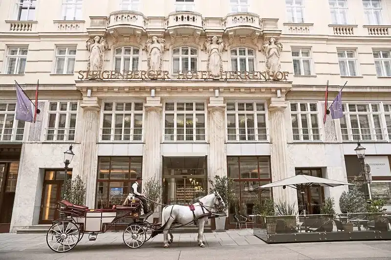 Steigenberger Hotel Herrenhof Wien – Hotelfoto