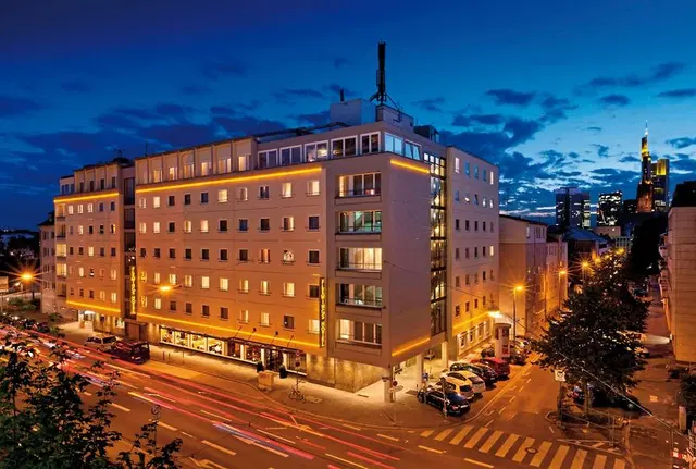 Flemings Hotel Frankfurt Main Riverside EXTERIOR