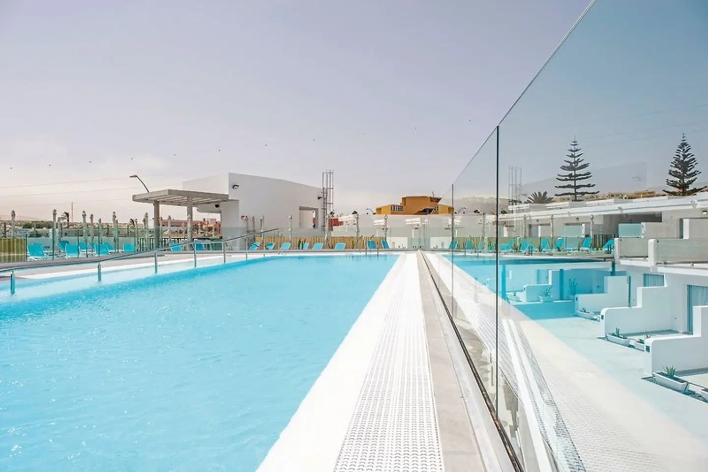 Taimar OUTDOOR_POOL