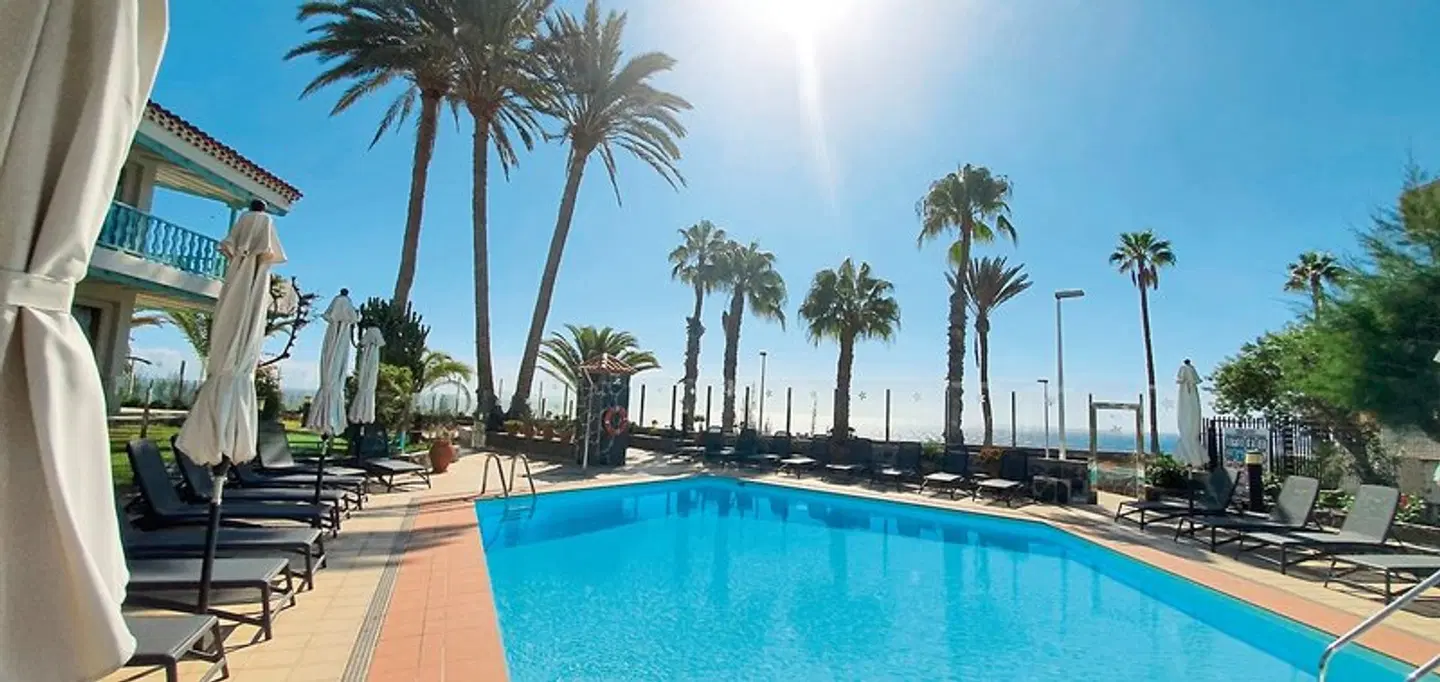 Bull Boutique Casas Carmen OUTDOOR_POOL