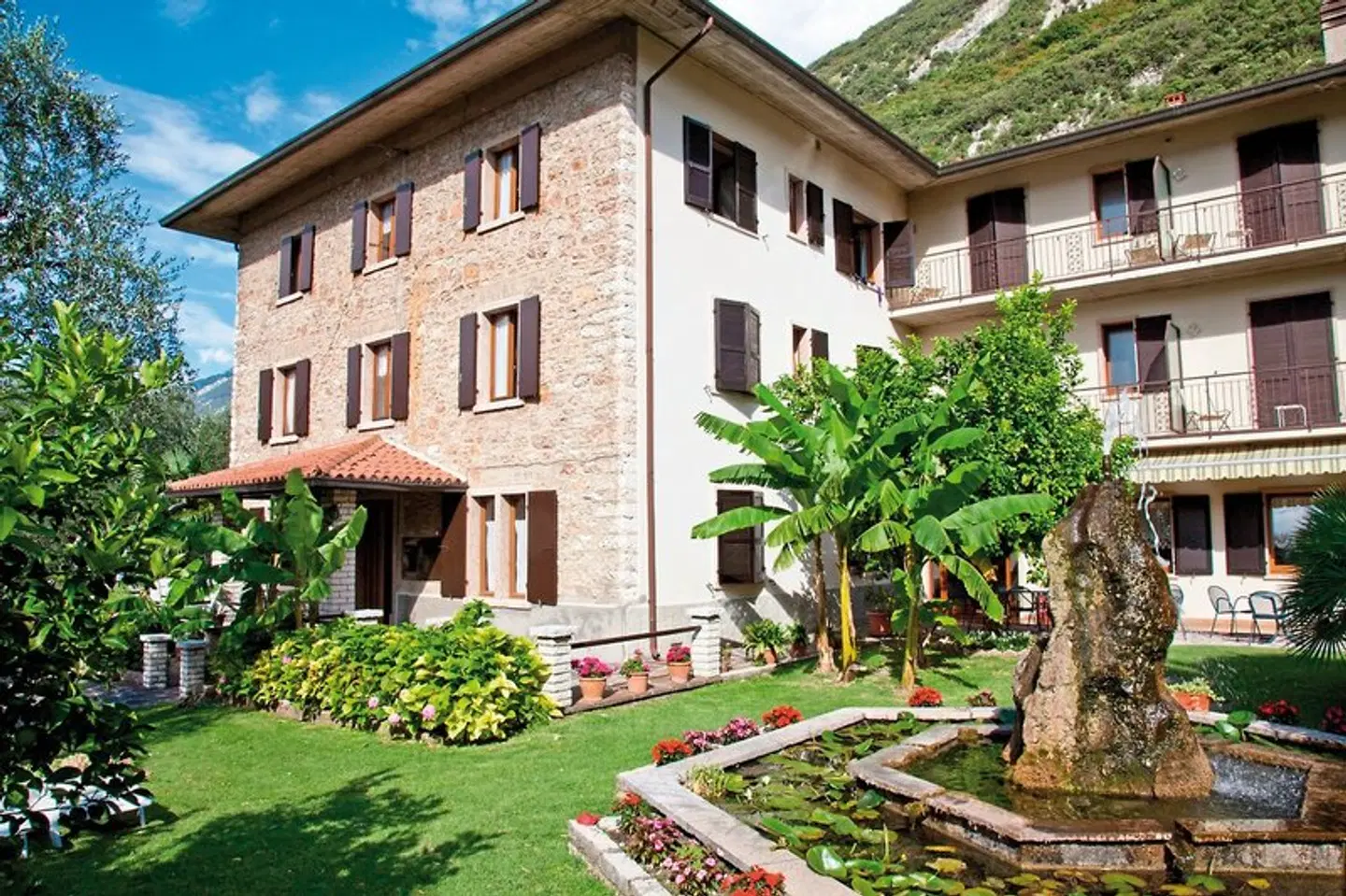 San Carlo Hotel Garni EXTERIOR