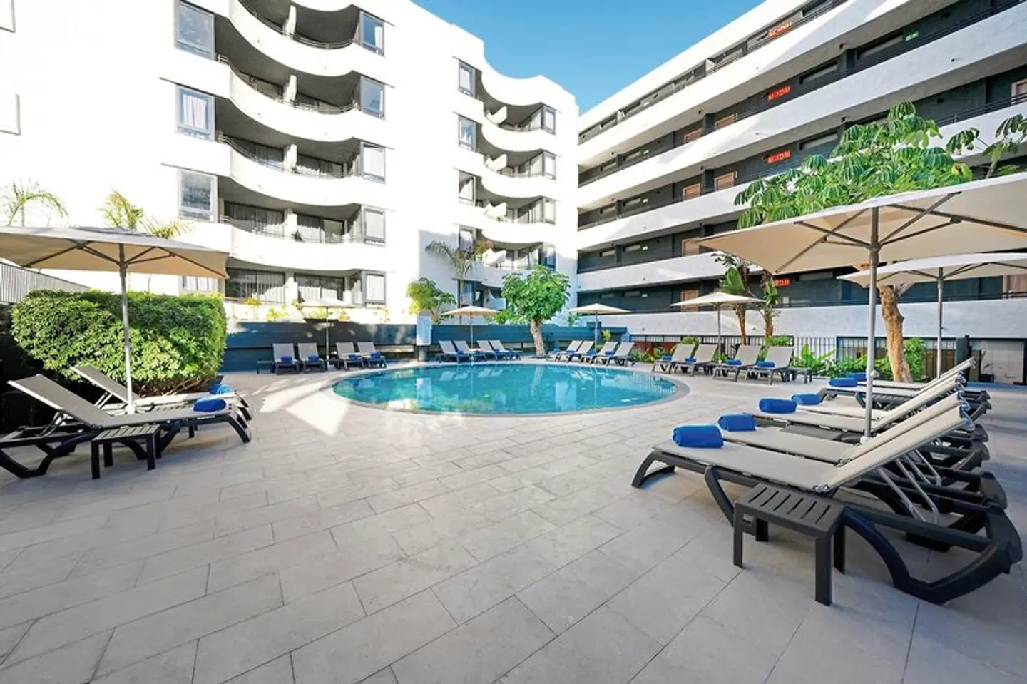 HOVIMA Suites Costa Adeje OUTDOOR_POOL