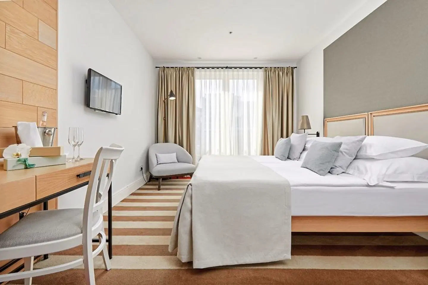 Budva ROOM_EXAMPLE