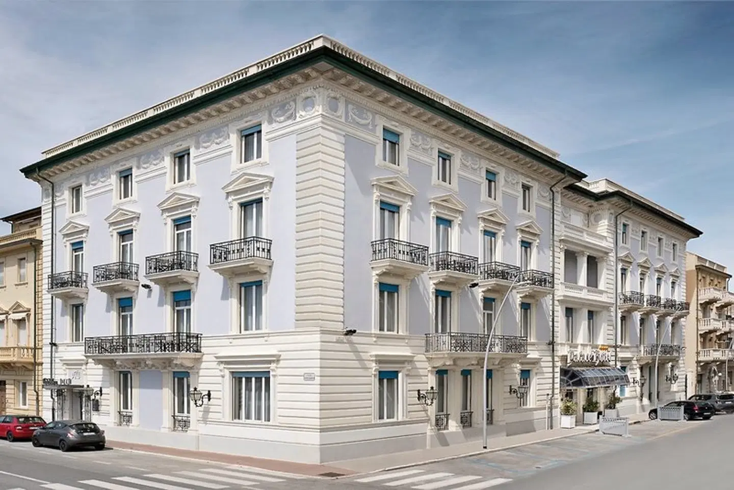 Hotel Palace EXTERIOR