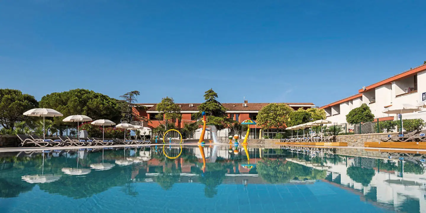 Vile Park Premium OUTDOOR_POOL