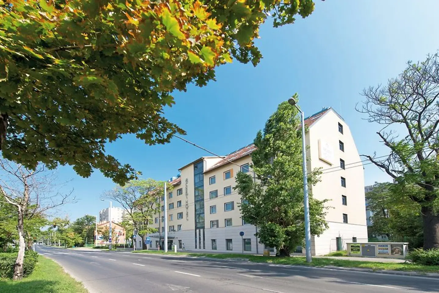 ACHAT Hotel Budapest EXTERIOR