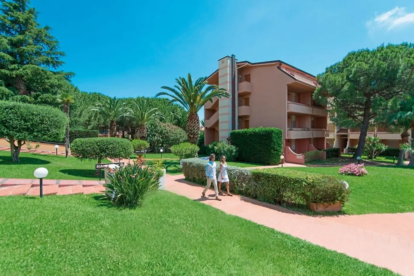 Loano 2 Village Garten
