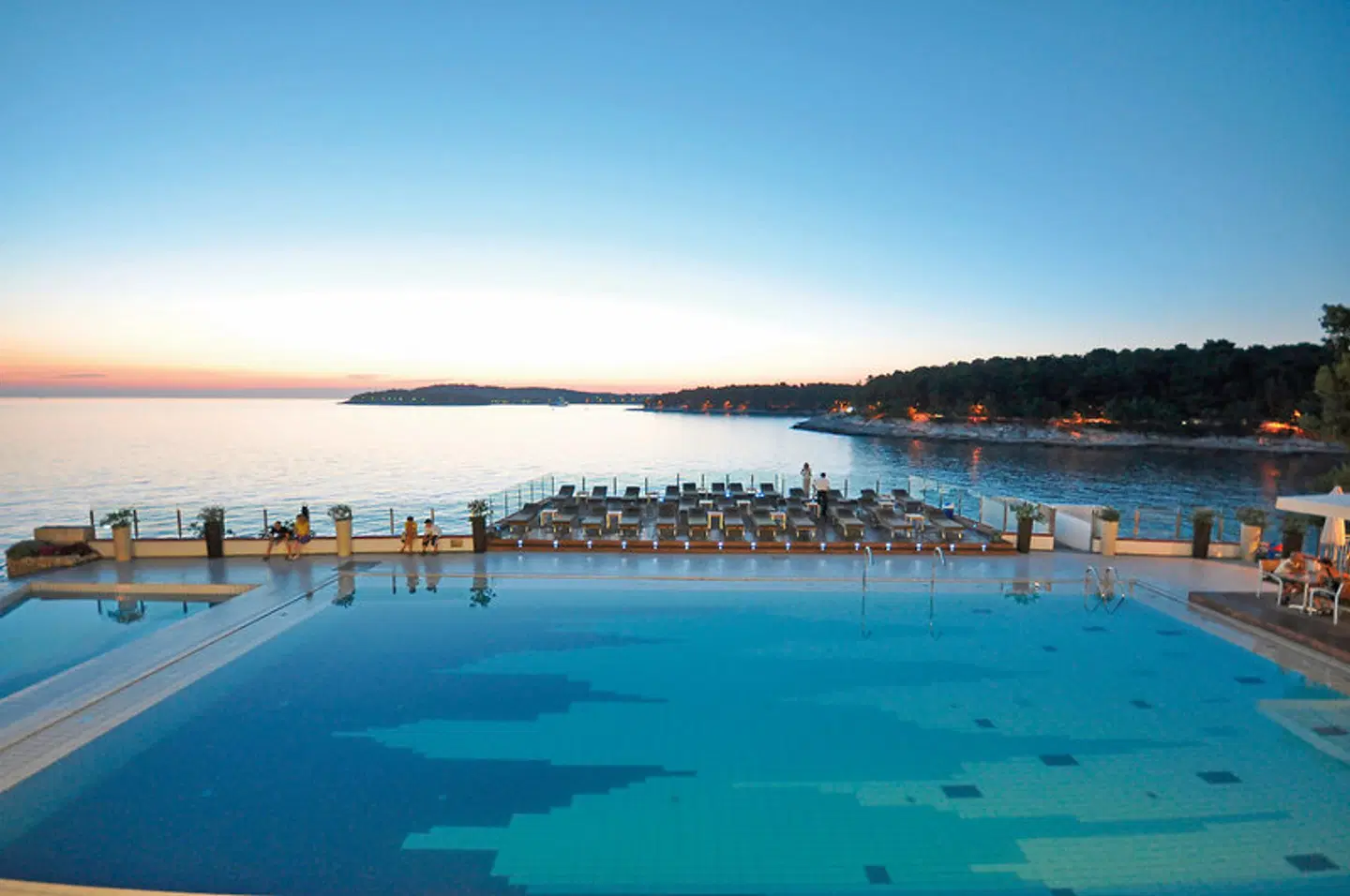 Splendid Resort OUTDOOR_POOL