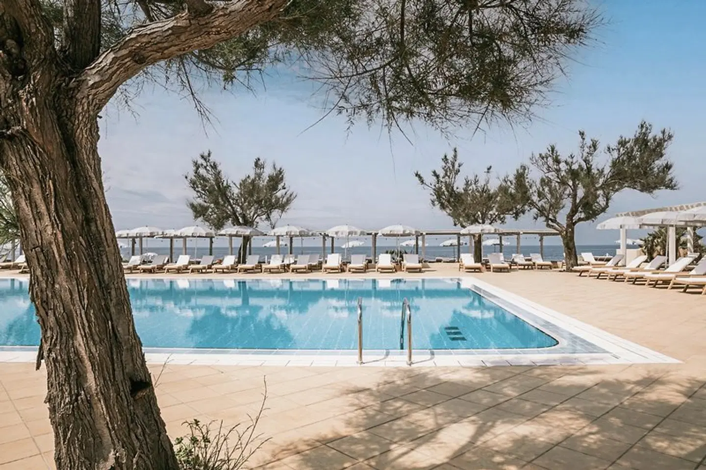 Mangias Favignana Resort OUTDOOR_POOL