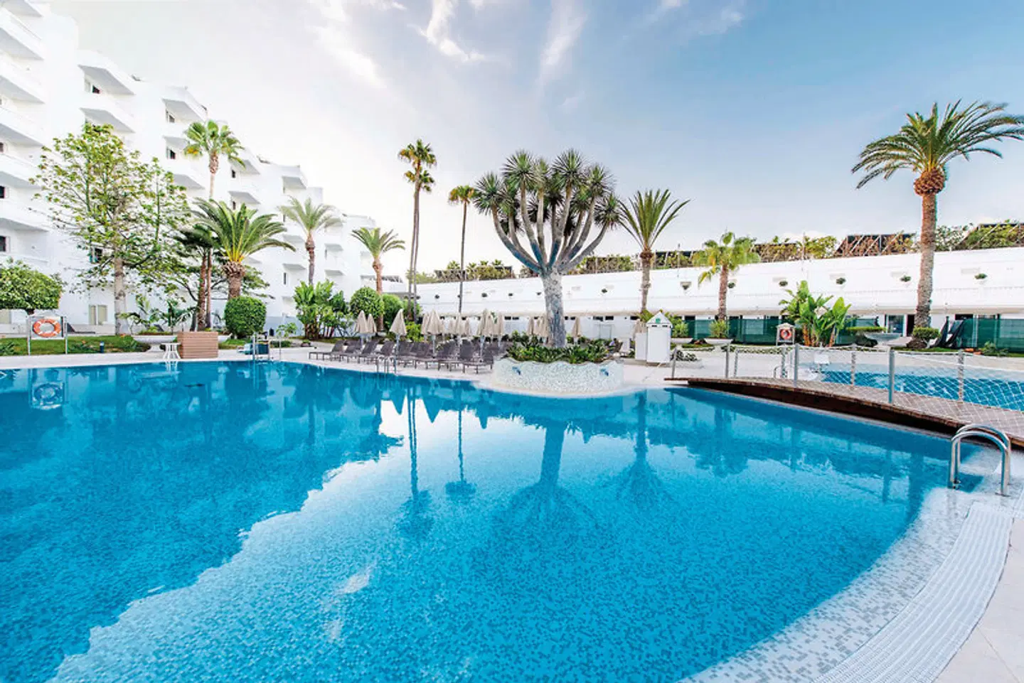 Spring Vulcano OUTDOOR_POOL