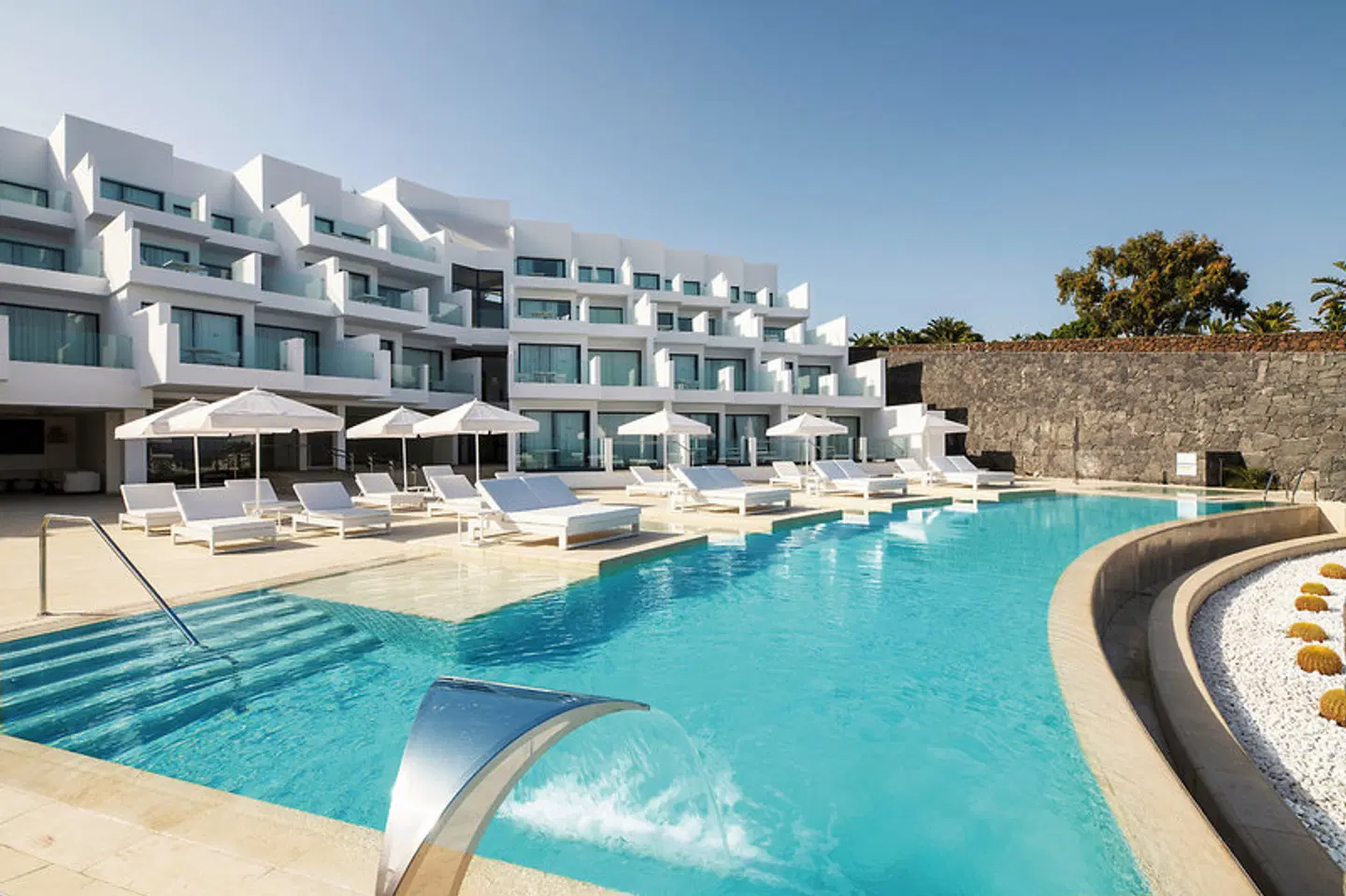 Royal Marina Suites Boutique Hotel OUTDOOR_POOL