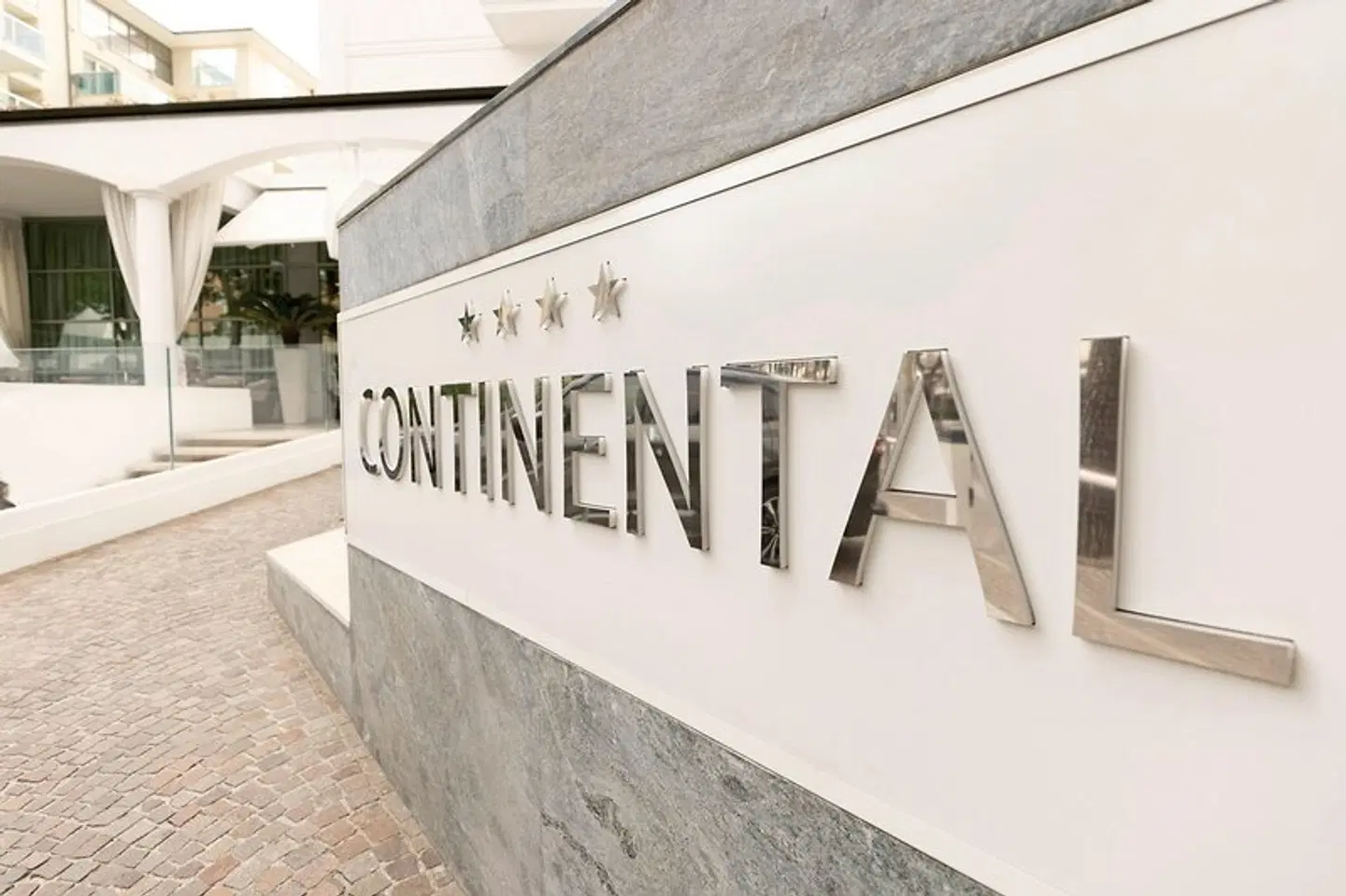 Continental MODEL_IMPRESSION