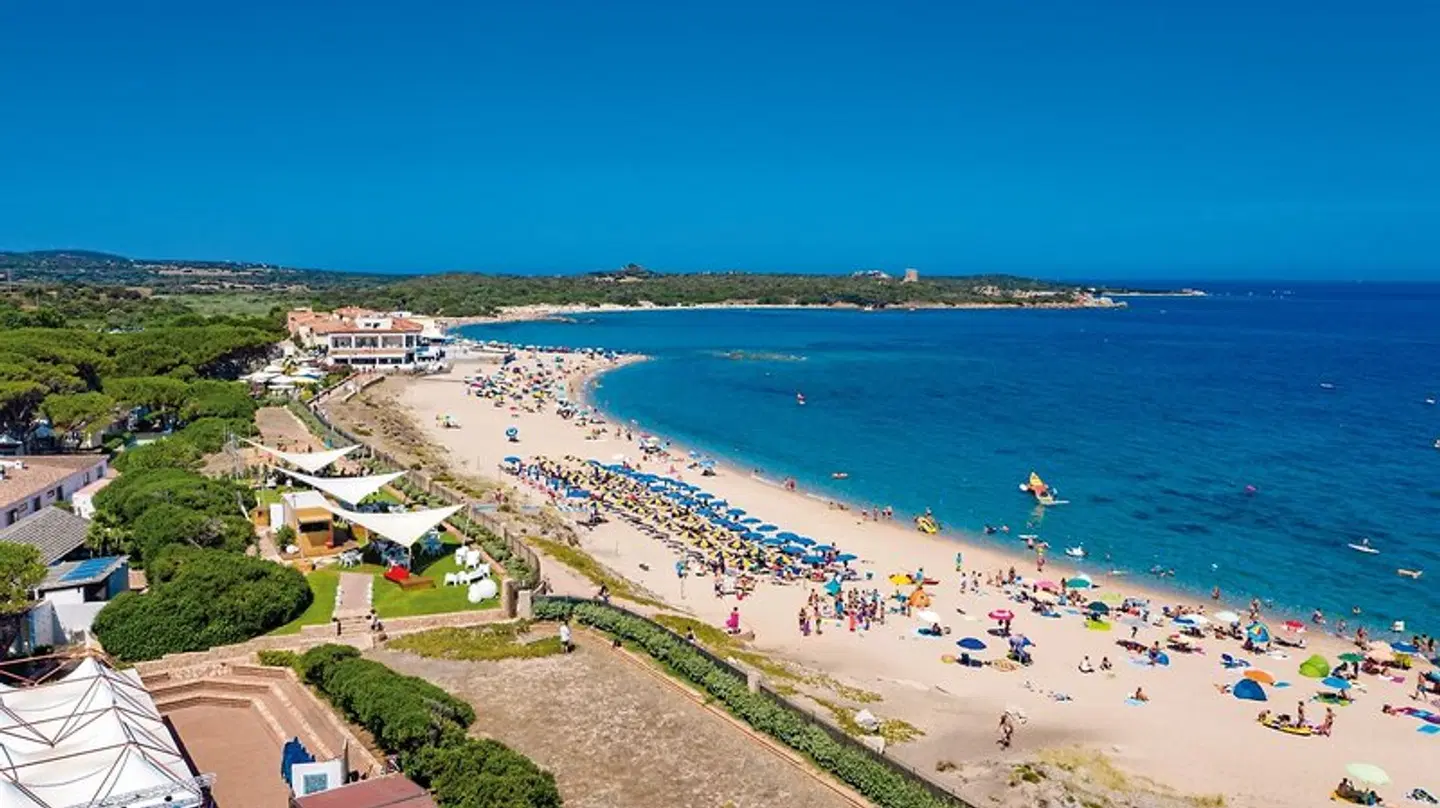 Camping Village Baia Blu La Tortuga Strand