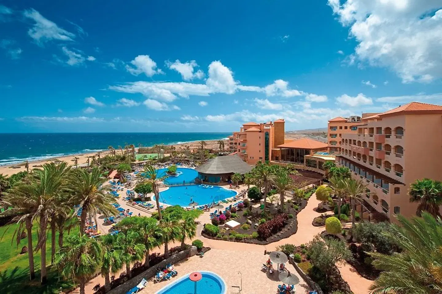 Elba Sara Beach & Golf Resort EXTERIOR