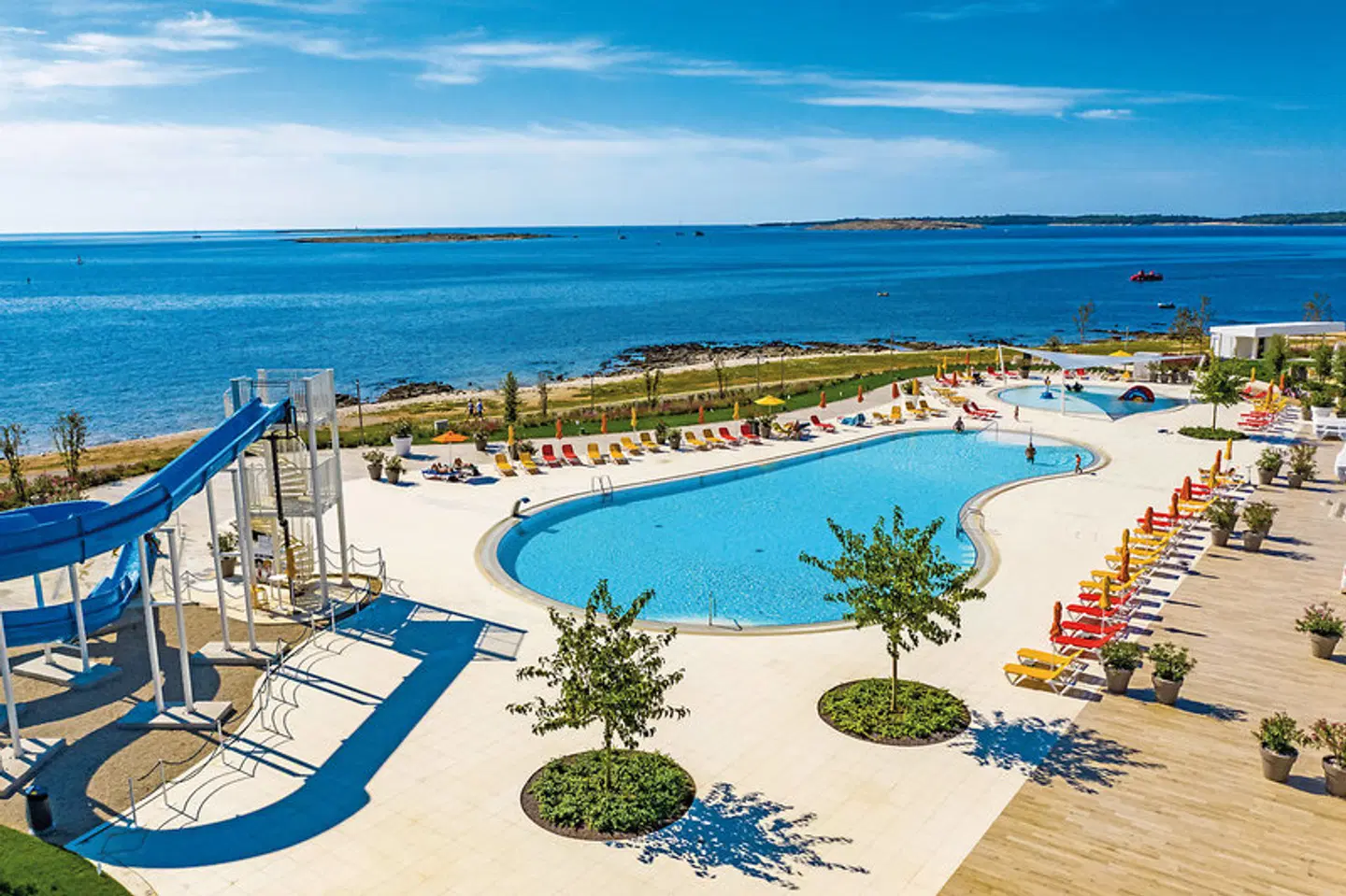 Arena Grand Kazela OUTDOOR_POOL