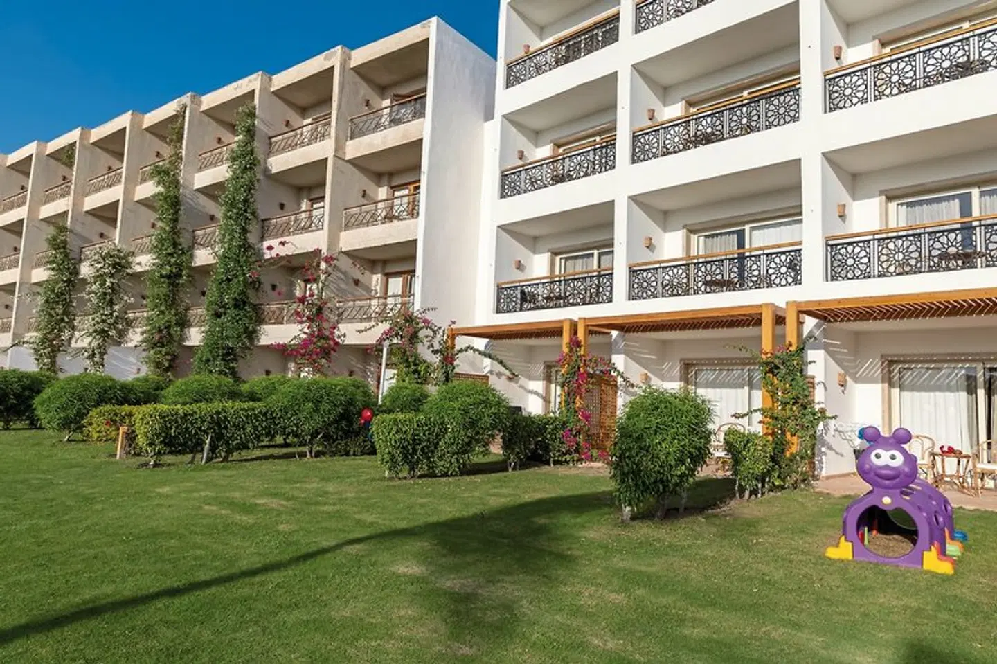 Fort Arabesque Resort & Spa EXTERIOR