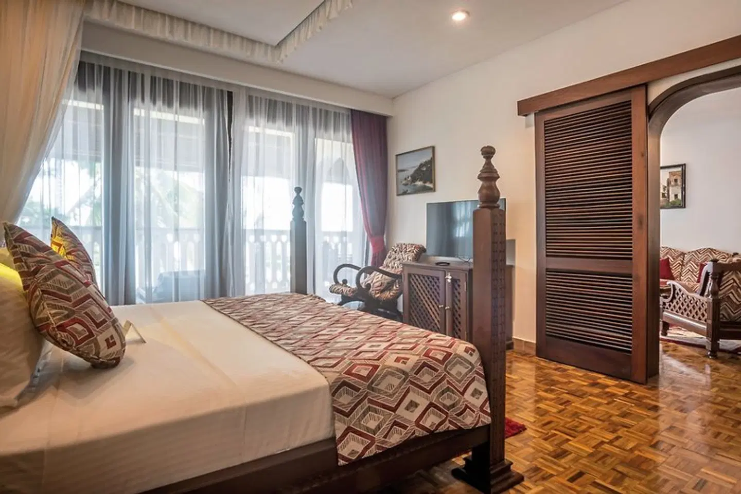 Traveller's Beach ROOM_EXAMPLE