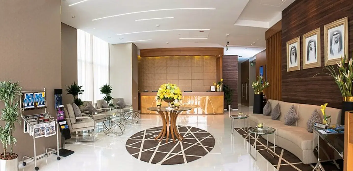 Tryp by Wyndham Abu Dhabi LOUNGE_LOBBY