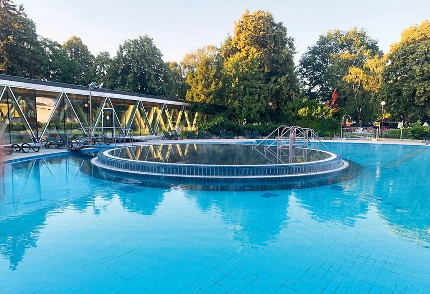 Termal OUTDOOR_POOL
