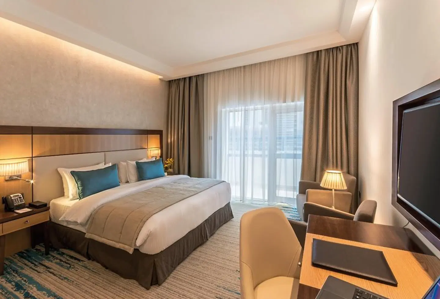 Golden Tulip Media Hotel ROOM_EXAMPLE