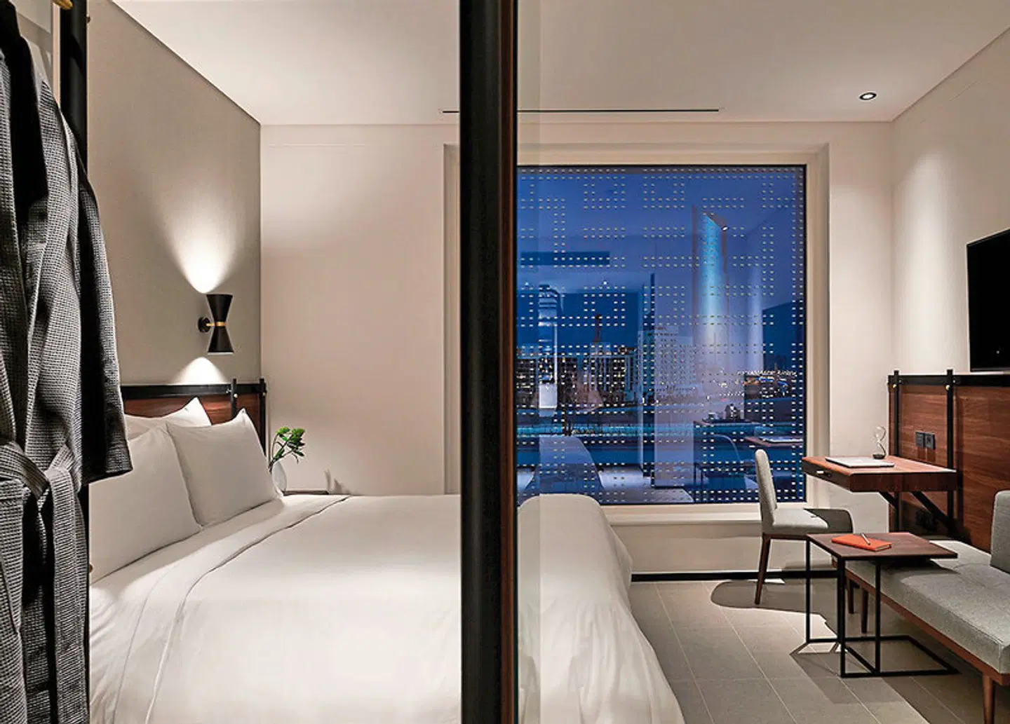FORM Hotel Dubai, a member of Design Hotels ROOM_EXAMPLE