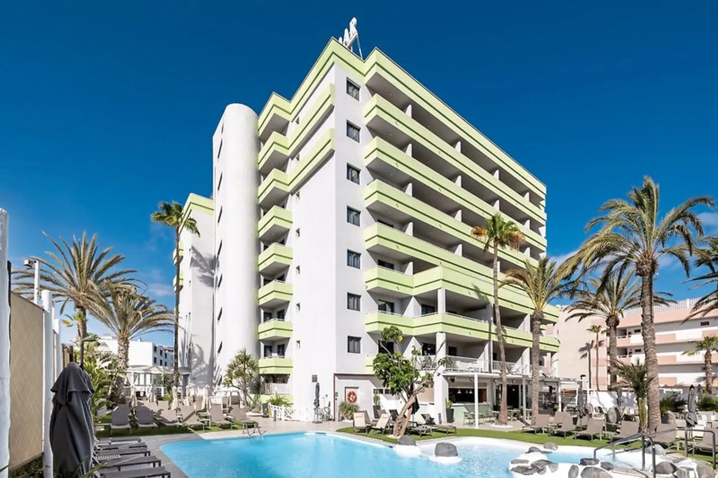 LIVVO Anamar Suites EXTERIOR