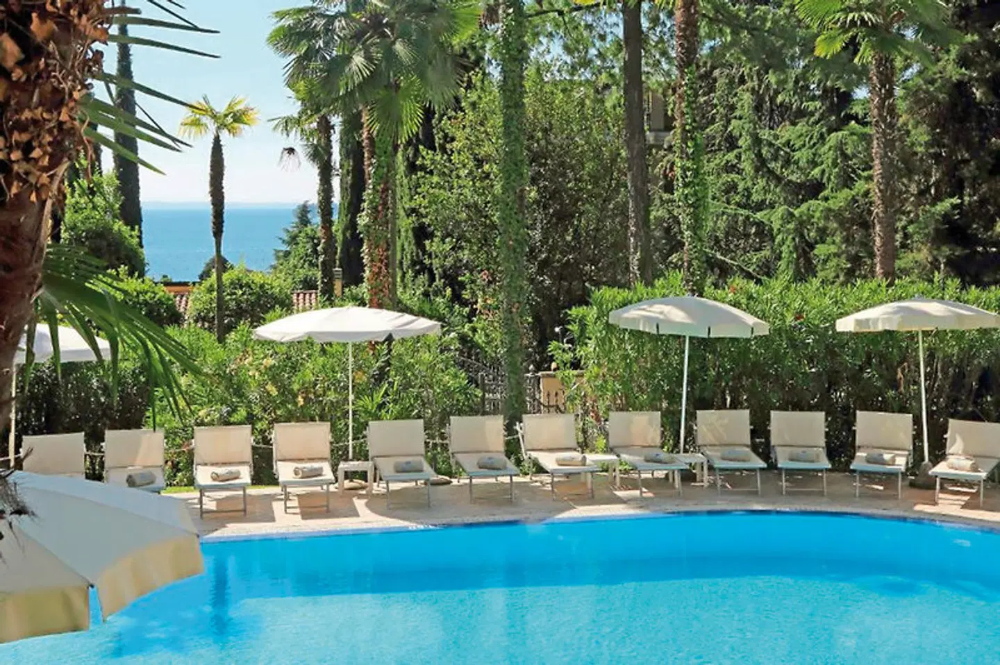 Villa Sofia OUTDOOR_POOL