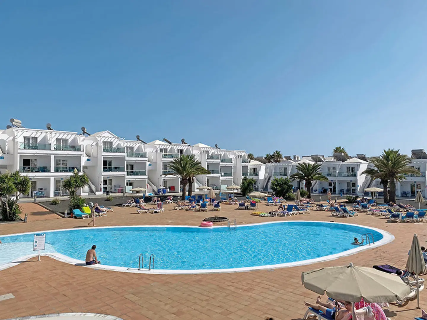Plaza Palmeras OUTDOOR_POOL