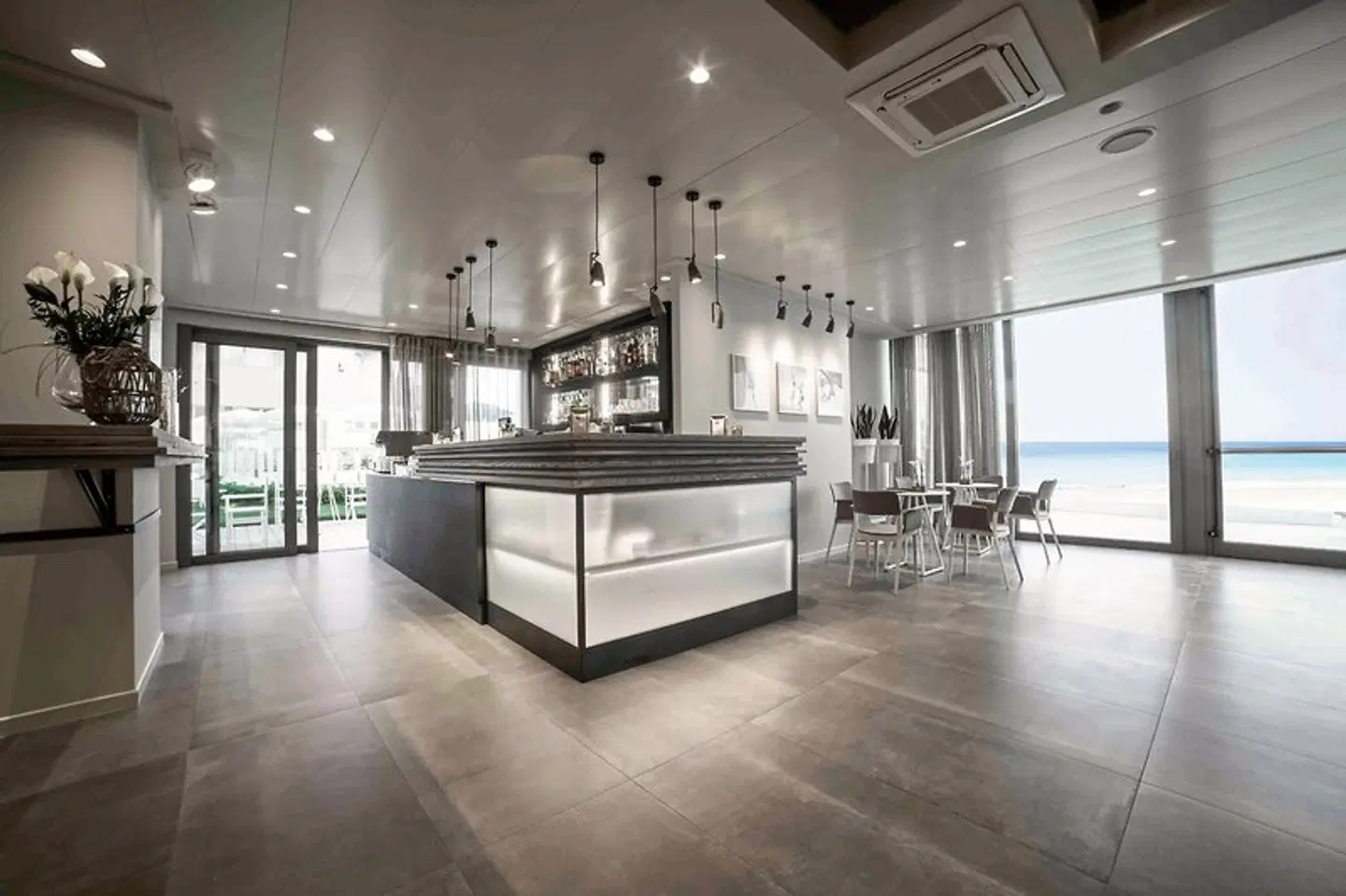 Nautilus LOUNGE_LOBBY
