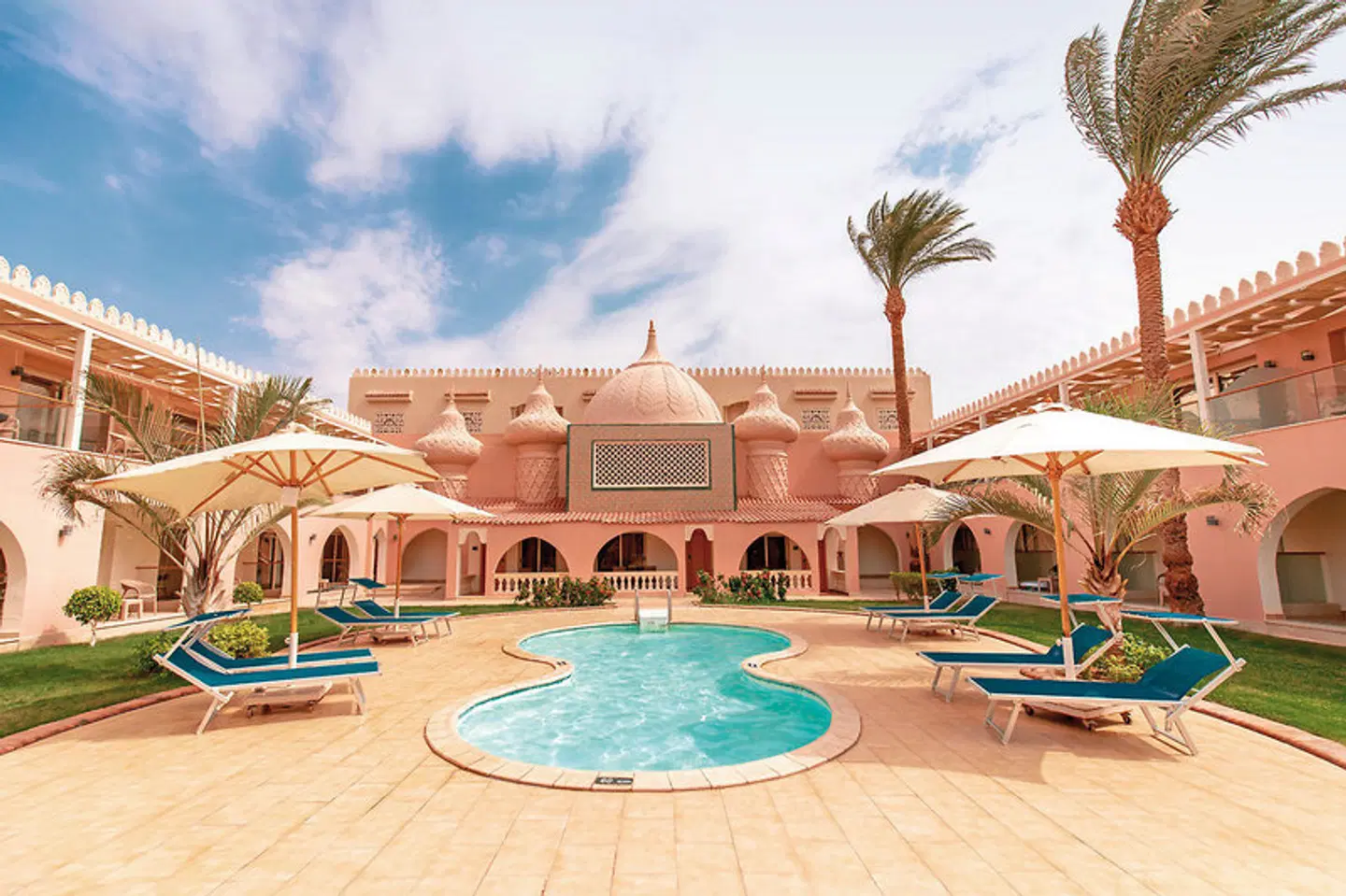 Pickalbatros Alf Leila Wa Leila Resort - Neverland Hurghada EXTERIOR