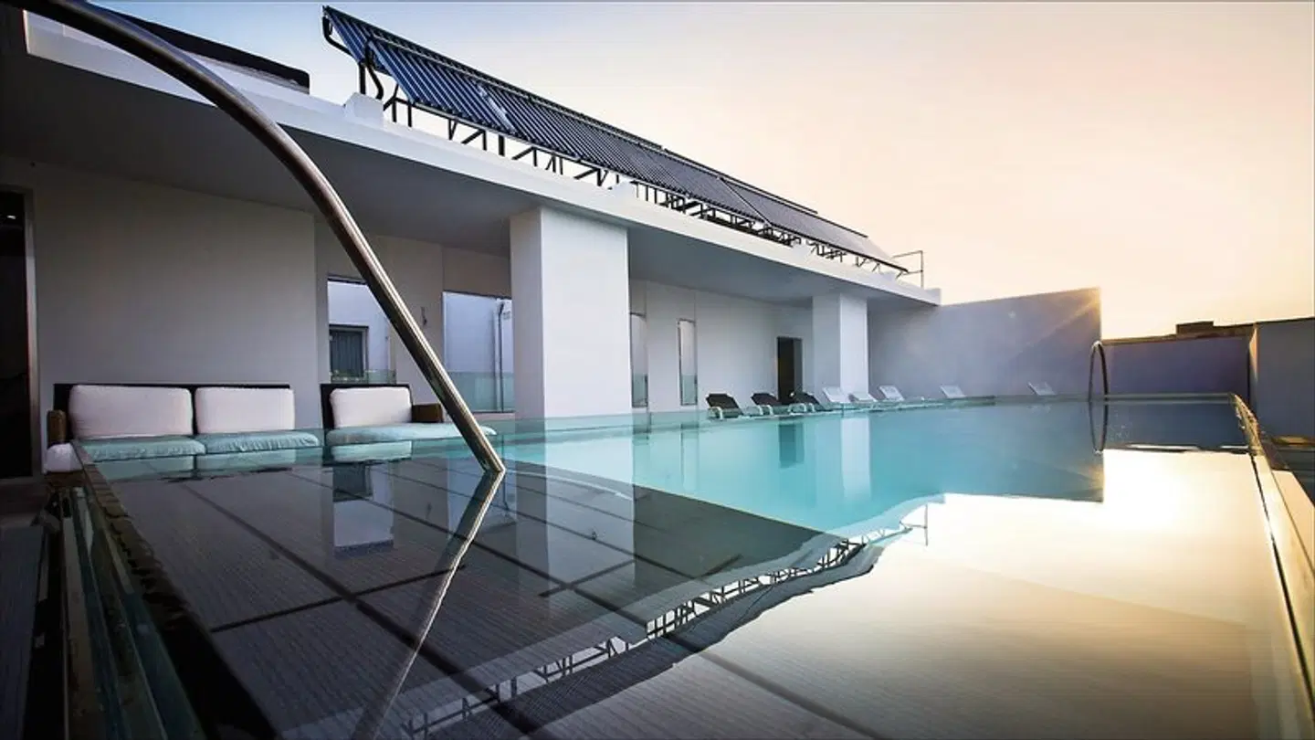 Valentina Hotel OUTDOOR_POOL