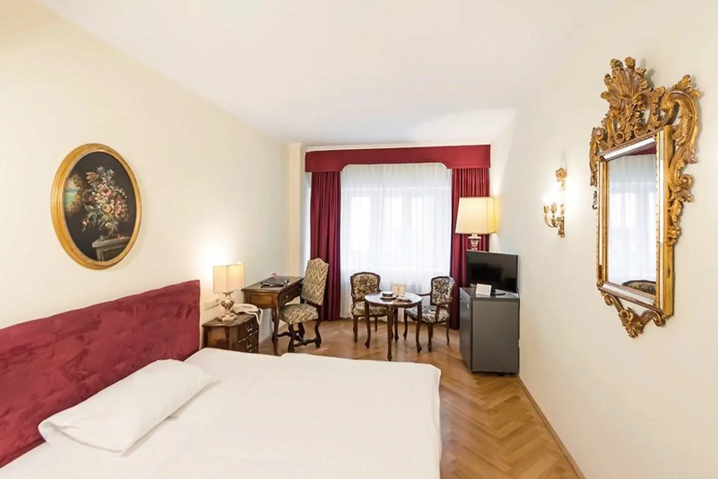 Hotel Royal ROOM_EXAMPLE