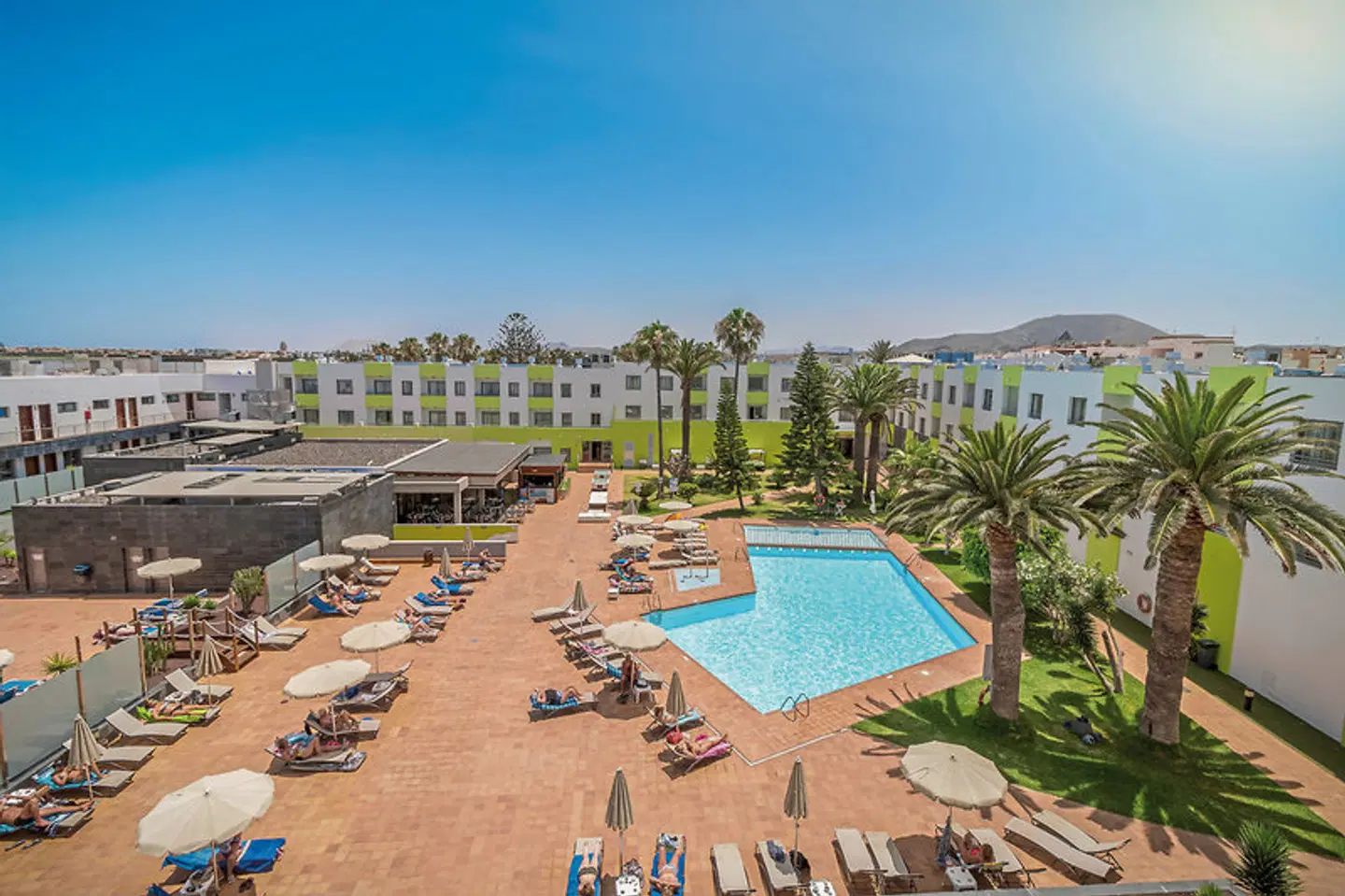 LIVVO Corralejo Beach OUTDOOR_POOL