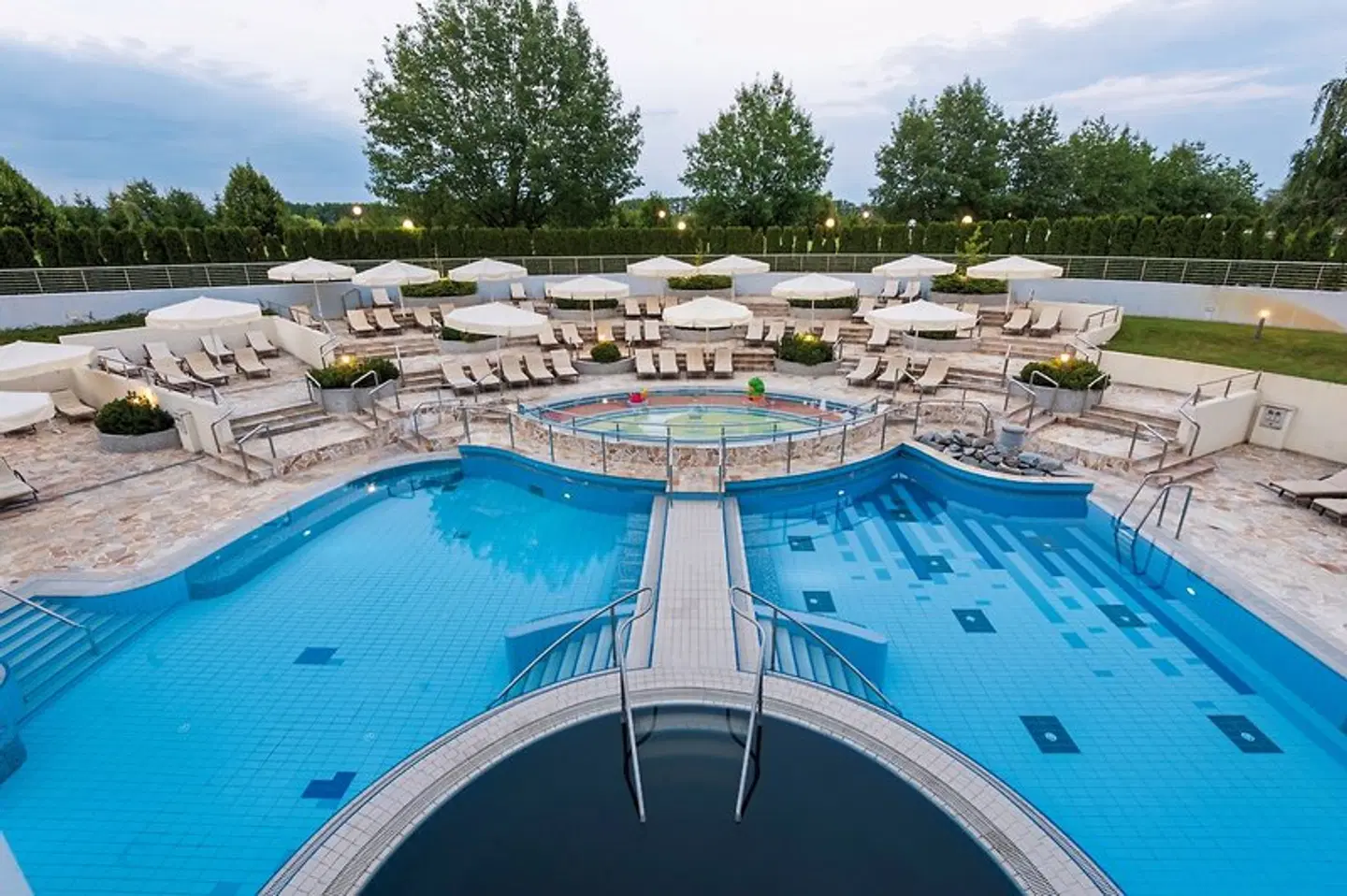 Livada Prestige OUTDOOR_POOL