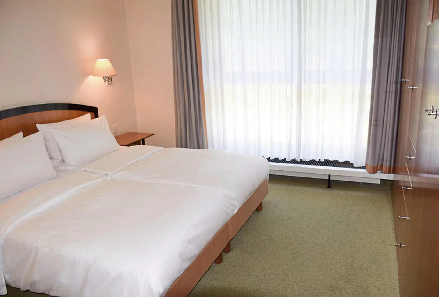 Radisson Blu Park Hotel & Conference Centre ROOM_EXAMPLE