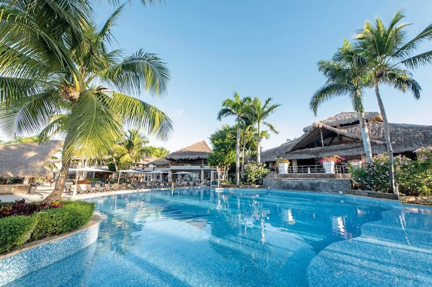Viva Dominicus Beach by Wyndham OUTDOOR_POOL