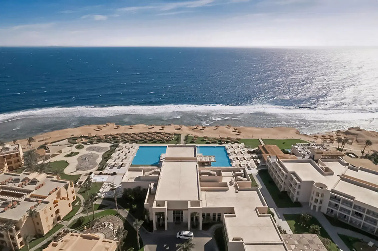 JAZ Elite Maraya Strand