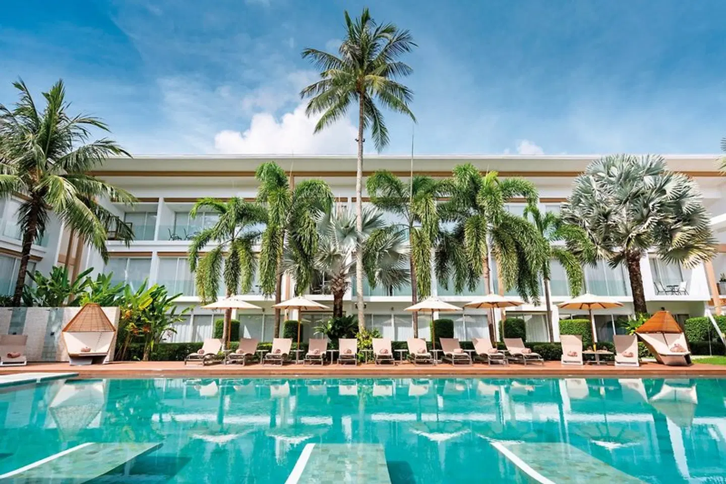 Chi Samui Resort OUTDOOR_POOL